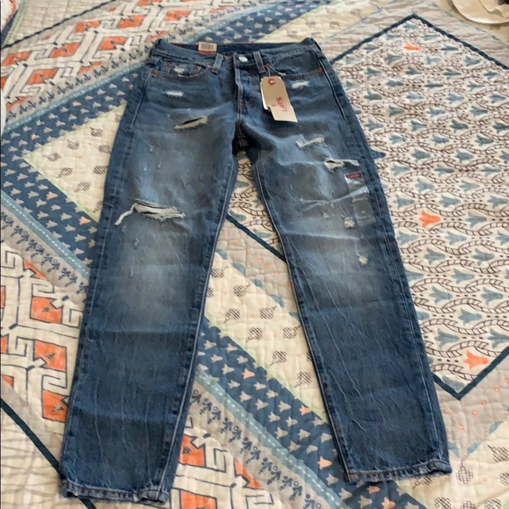 Levi Wedgie Fit 24